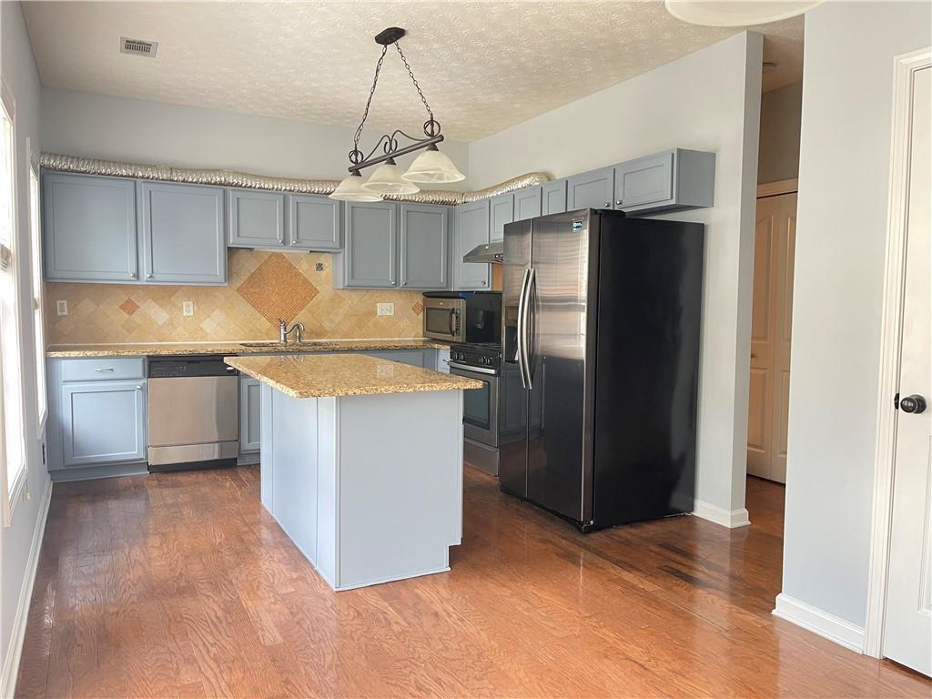 795 Abbotts Mill Court 73