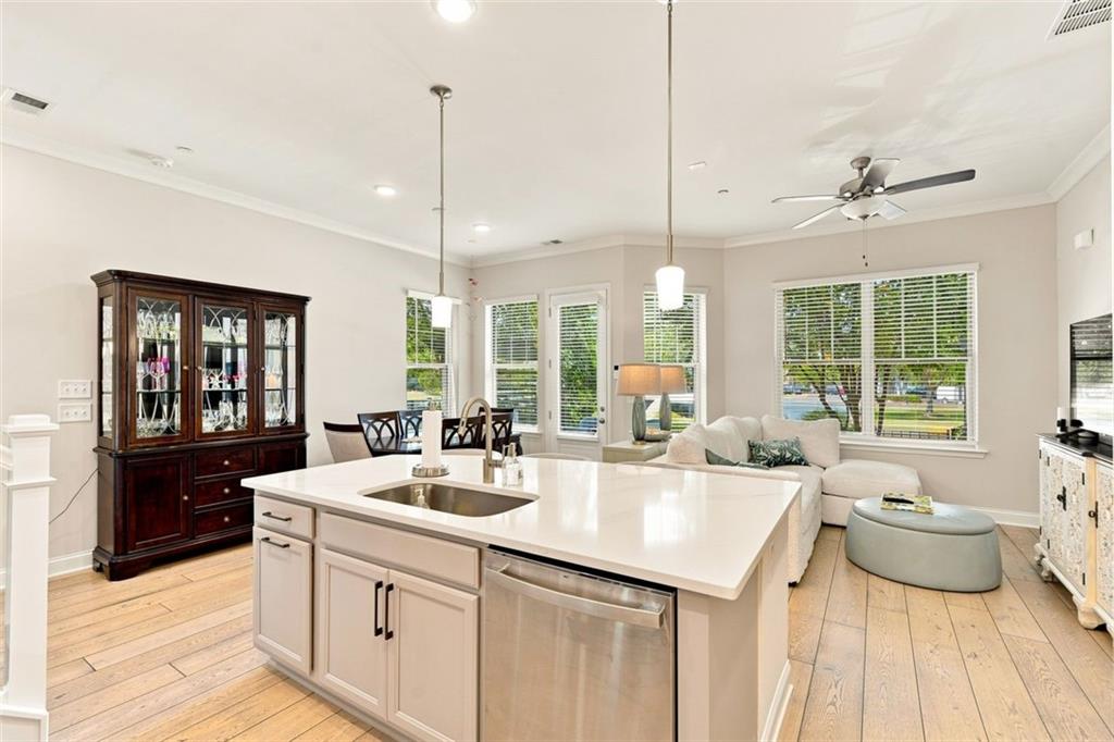 1097 Kirkland Circle