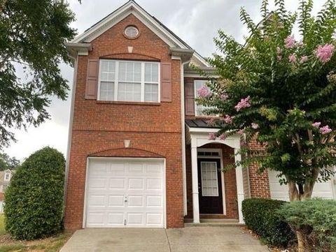 Photo of 3884 Dandridge Way, Duluth, GA 30096 (MLS # 7747983)