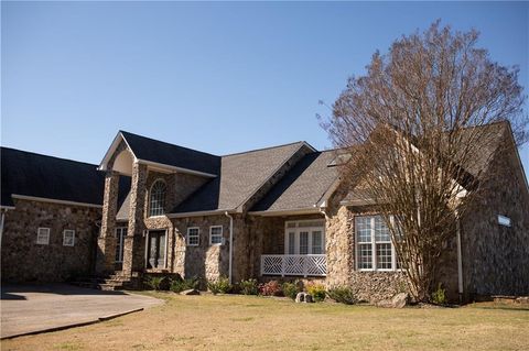 A home in Dahlonega