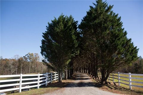 A home in Dahlonega