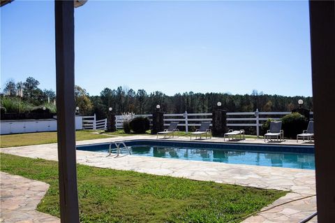 A home in Dahlonega