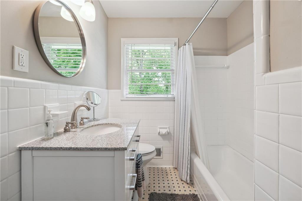 Altaloma Park - Residential