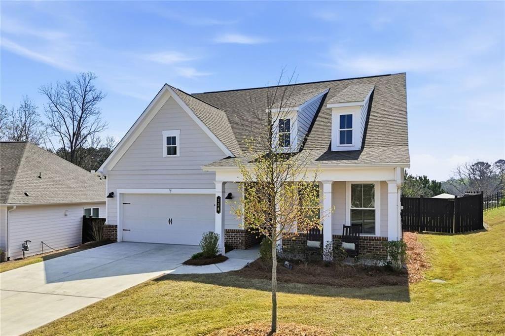 328 McQueen Way