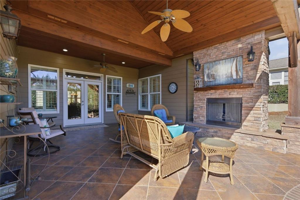 3348 Indian Hawthorne Ridge