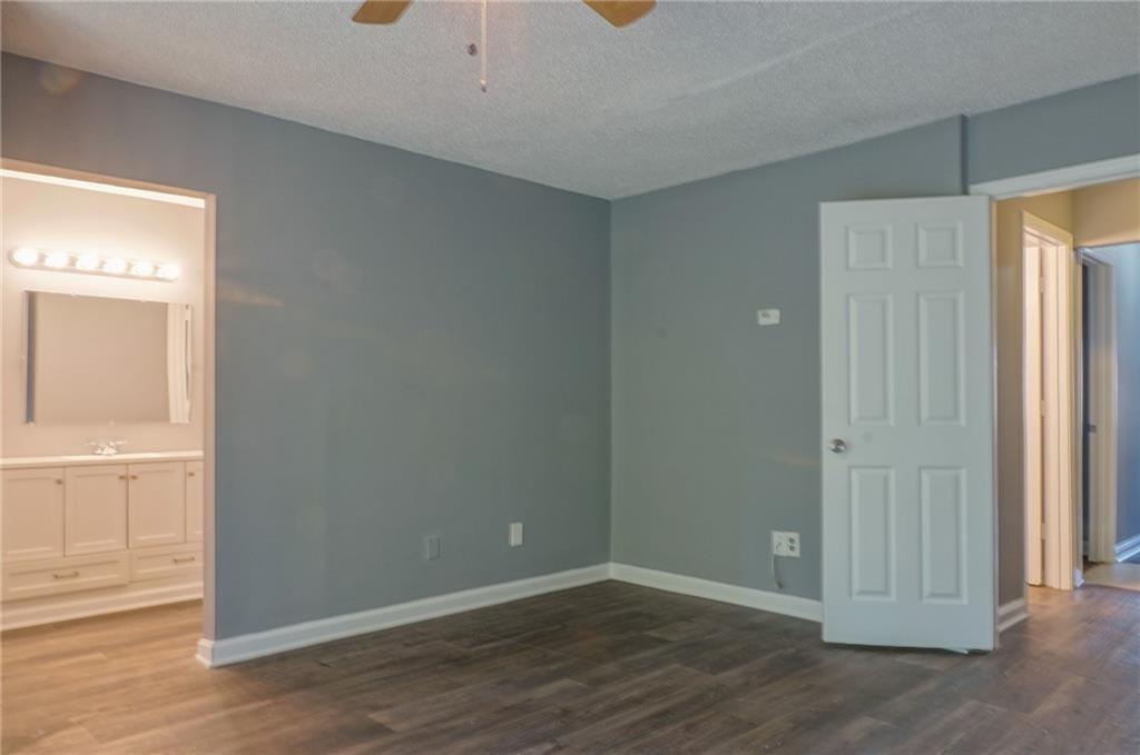 Saratogo Lakes Condos - Residential