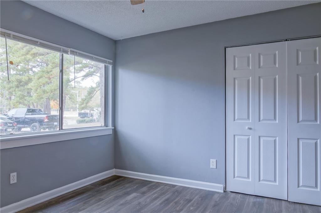 Saratogo Lakes Condos - Residential