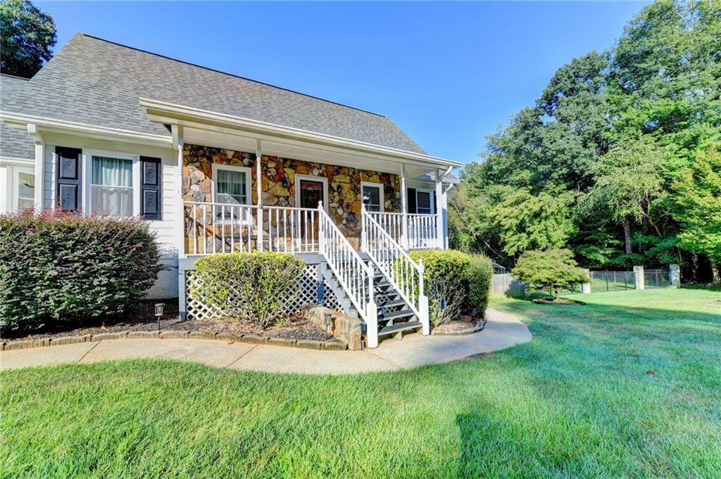 2100 Oak Village Lane