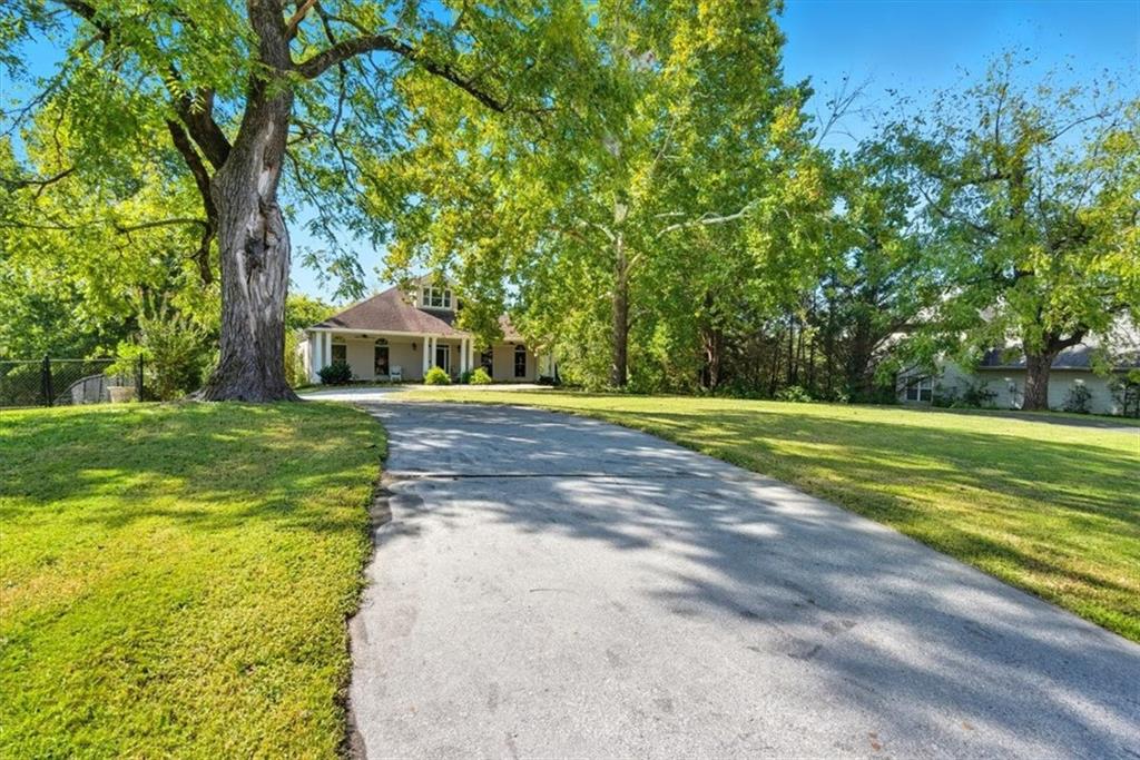 110 Hardwood Ridge Drive