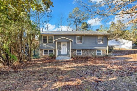 2234 Cherokee Valley Drive Lithonia GA 30058