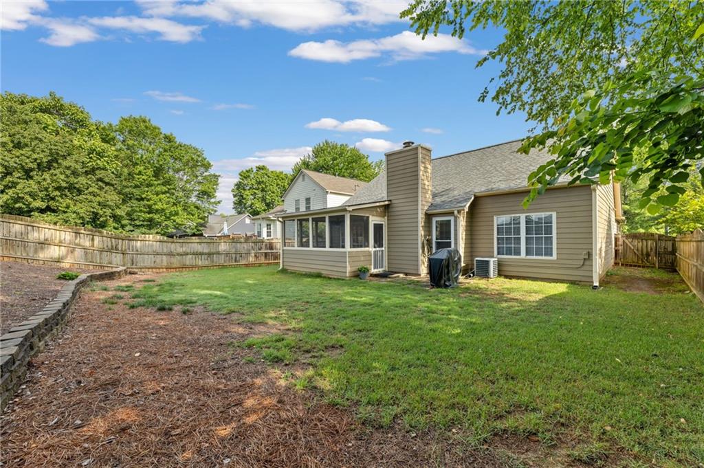 1615 NW Vinebrook Terrace, Kennesaw, Georgia image 3