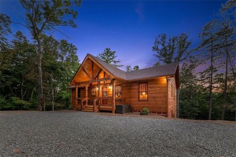 A home in Mineral Bluff