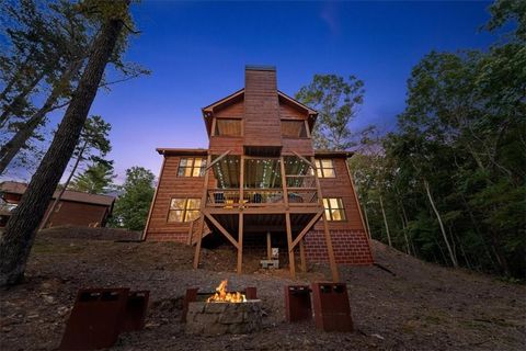 A home in Mineral Bluff