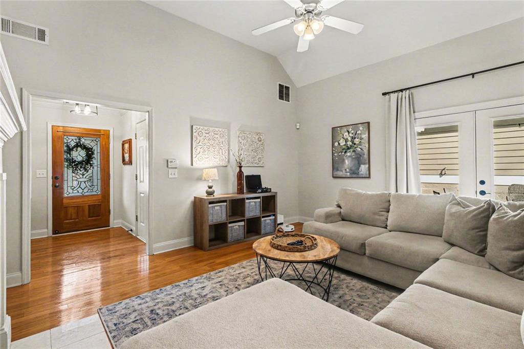 275 Villa Creek Parkway