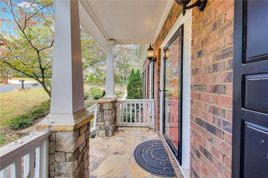 312 Westminister Lane SW