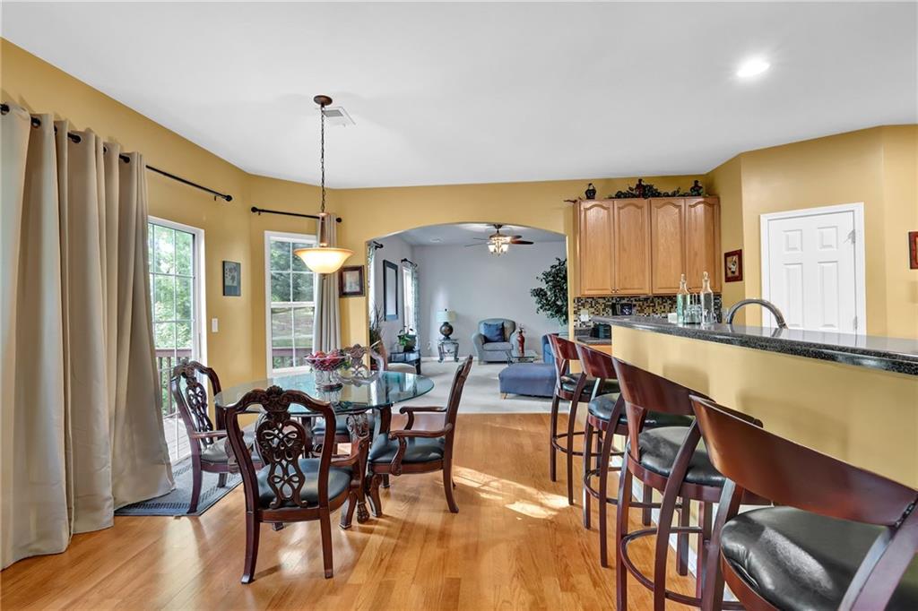4005 Saddlebrook Creek Drive, Marietta, Georgia image 11
