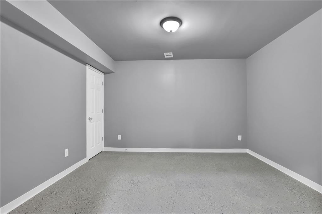 4005 Saddlebrook Creek Drive, Marietta, Georgia image 31