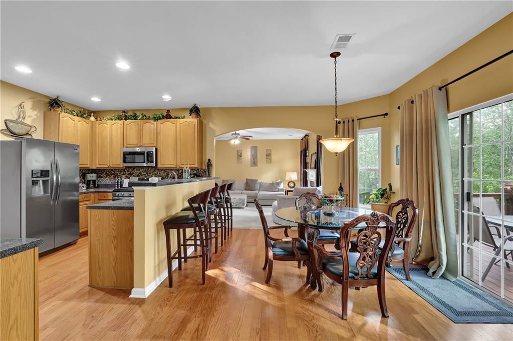 4005 Saddlebrook Creek Drive, Marietta, Georgia image 12