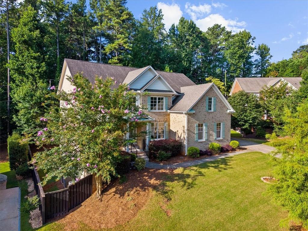 2217 Birchtree Way
