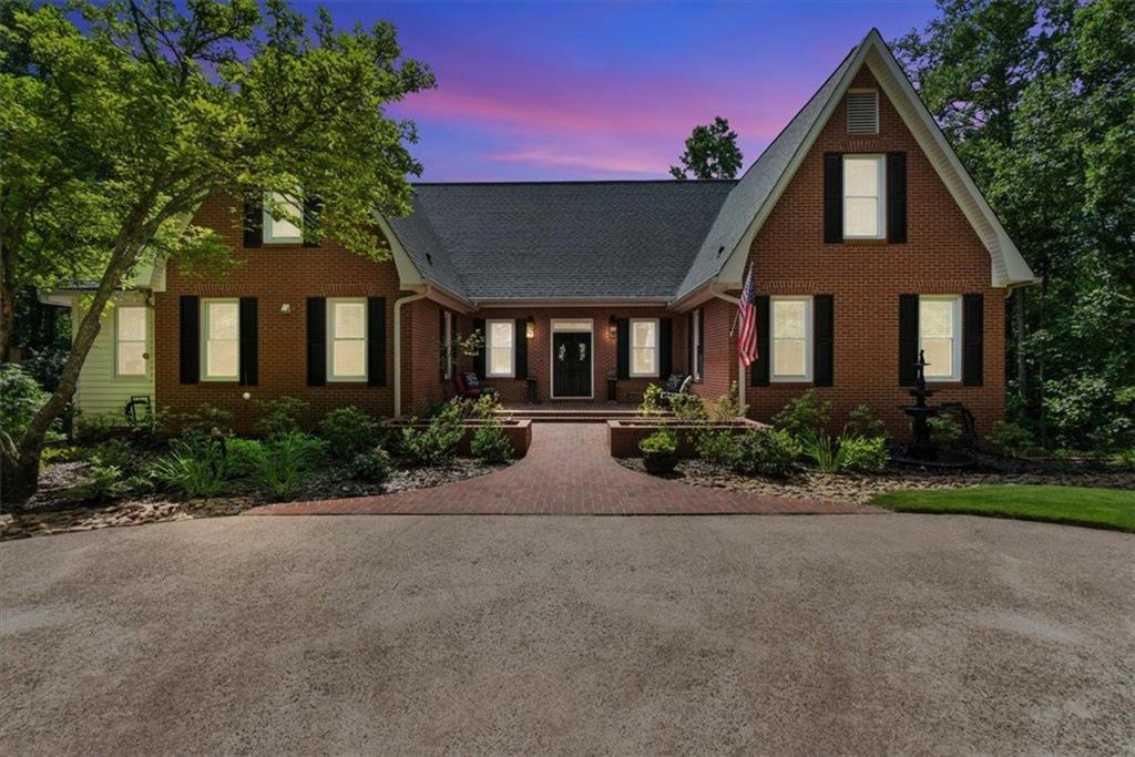 Falls of Cherokee - Residential