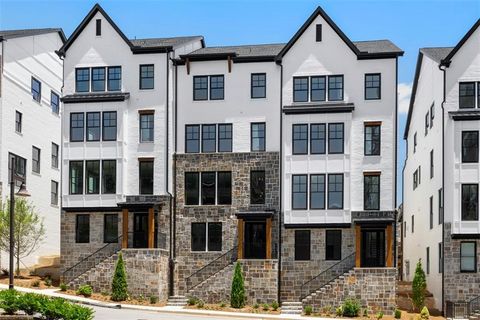 Townhouse For Sale - 2020 Ljuiette Avenue<br/> Alpharetta, GA 30009