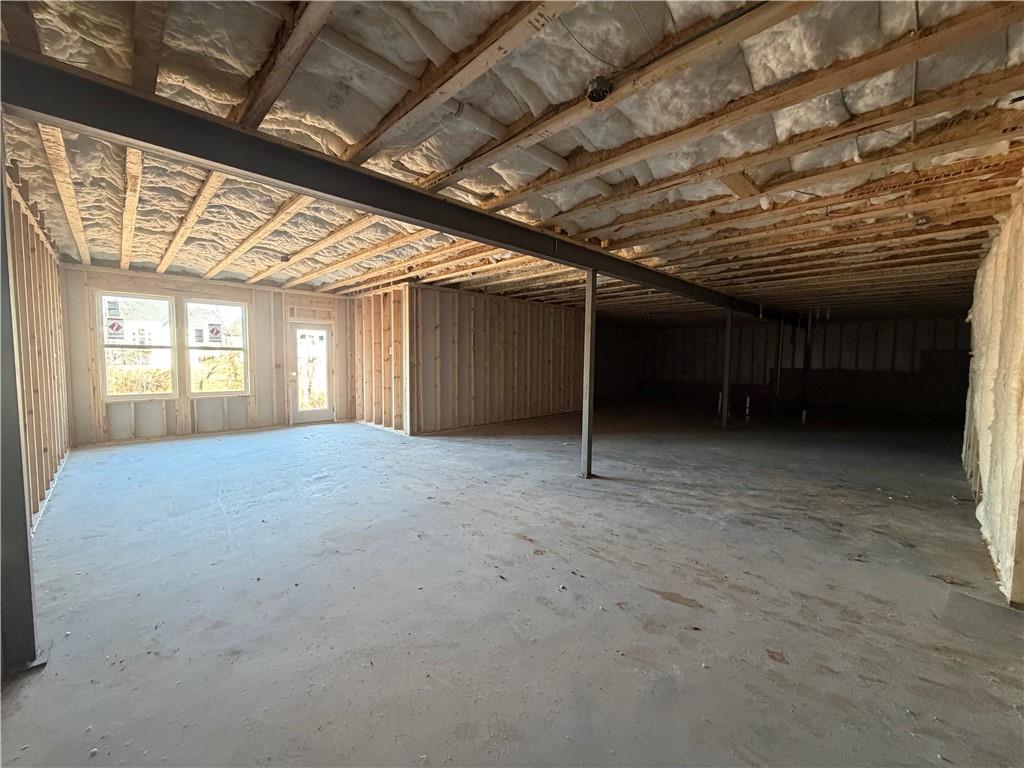 82 Clear Lake Parkway