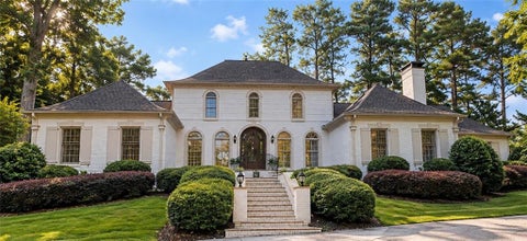 Homes For Sale - 9190 Huntcliff Trace<br/> Sandy Springs, GA 30350