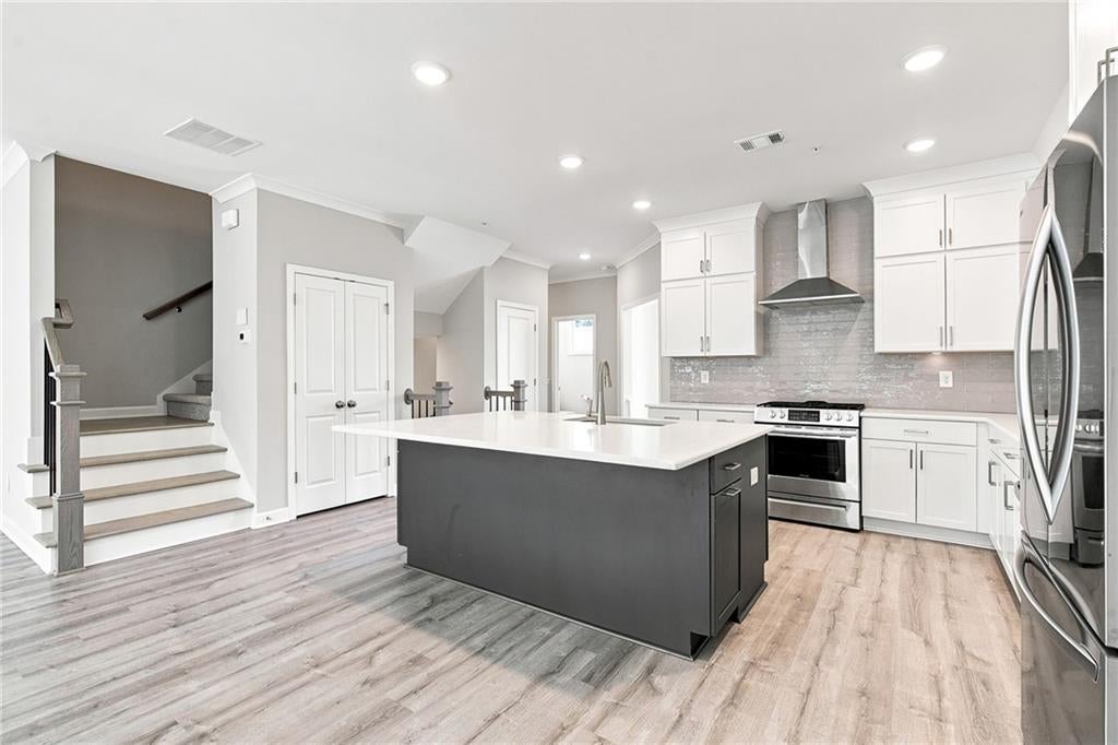 238 Retreat Lane