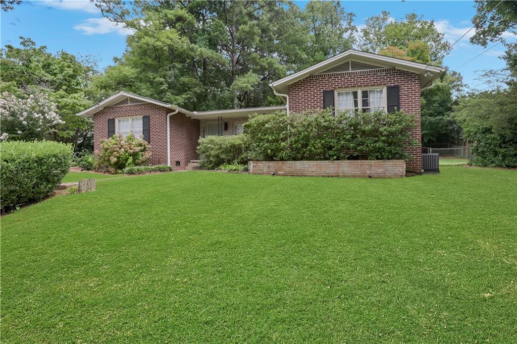 3803 Longview Drive