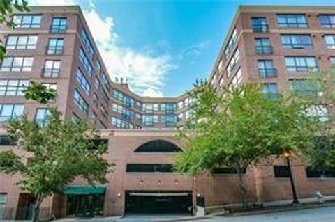 Condo For Sale - 115 W Peachtree Place #707<br/> Fulton County, Atlanta, GA 30313