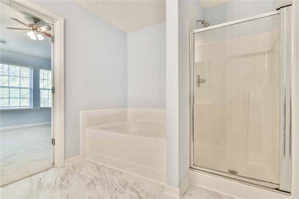 1526 Viero Drive, Lawrenceville, Georgia image 28