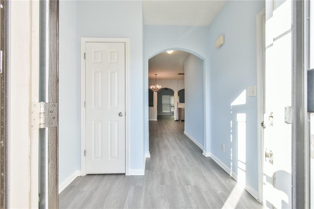 1526 Viero Drive, Lawrenceville, Georgia image 3