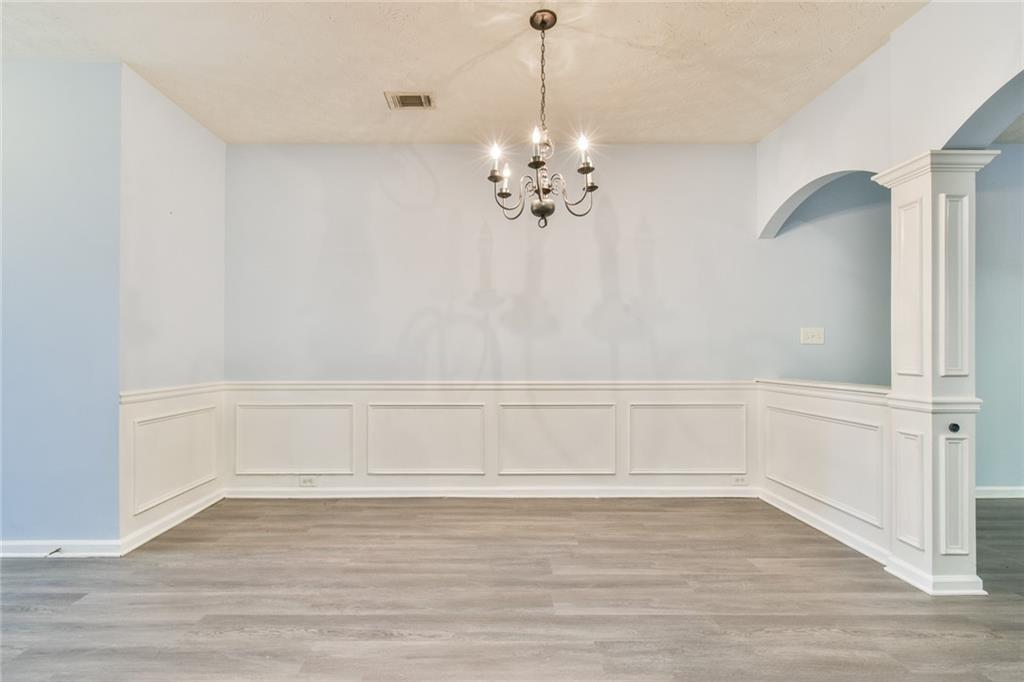1526 Viero Drive, Lawrenceville, Georgia image 5
