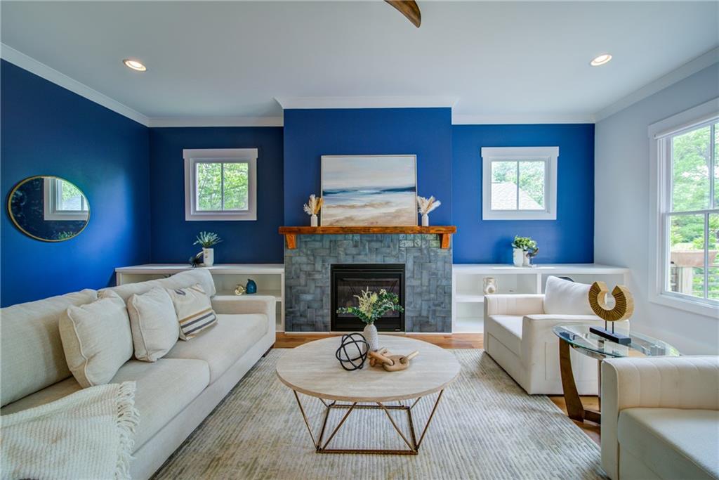 621 Moreland Avenue SE