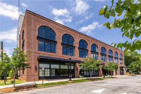 112 Rogers Street 208 Atlanta GA 30317