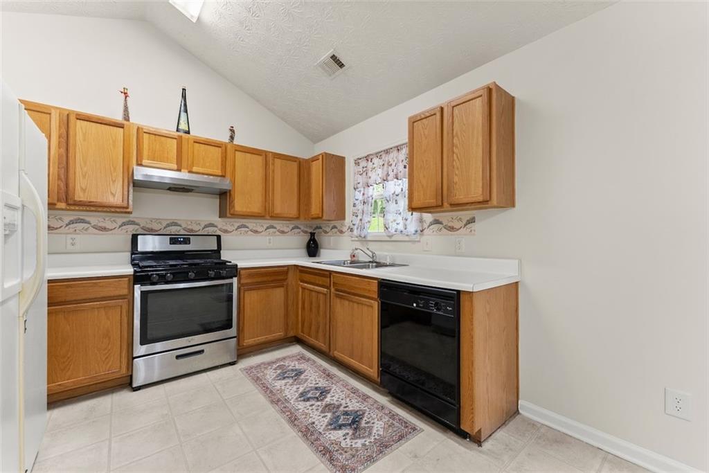 2428 BUENA VISTA Circle