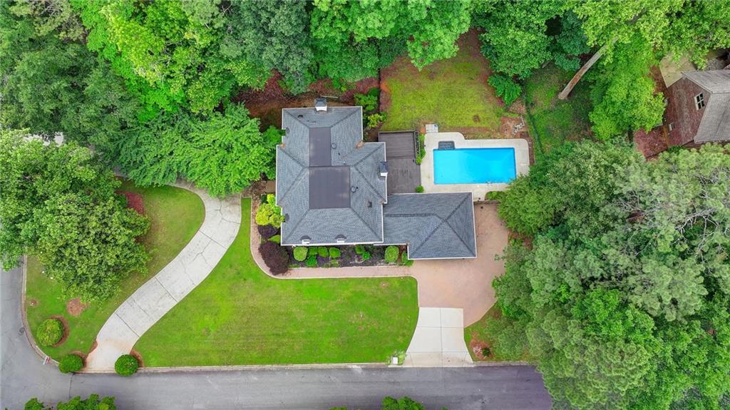 5025 Oak Bluff Court