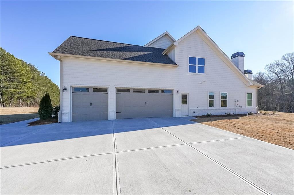5470 Crow Drive