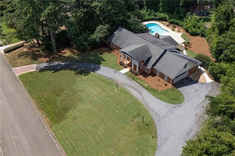 7570 Chaparral Drive Atlanta GA 30350
