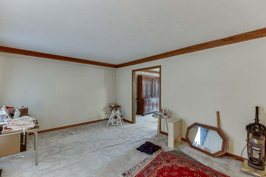 2302 Smokehouse Path