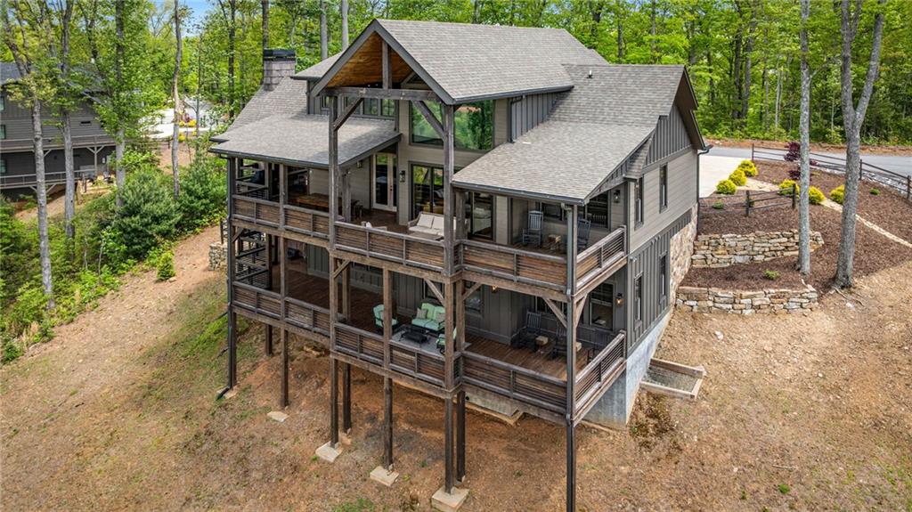 802 Overlook Drive