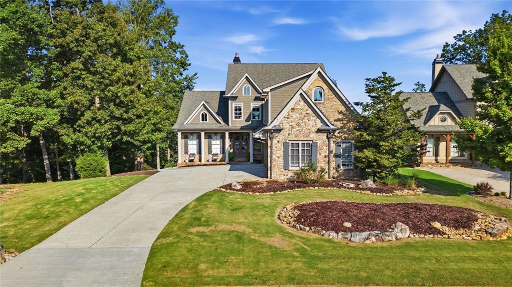 7395 Crestline Drive