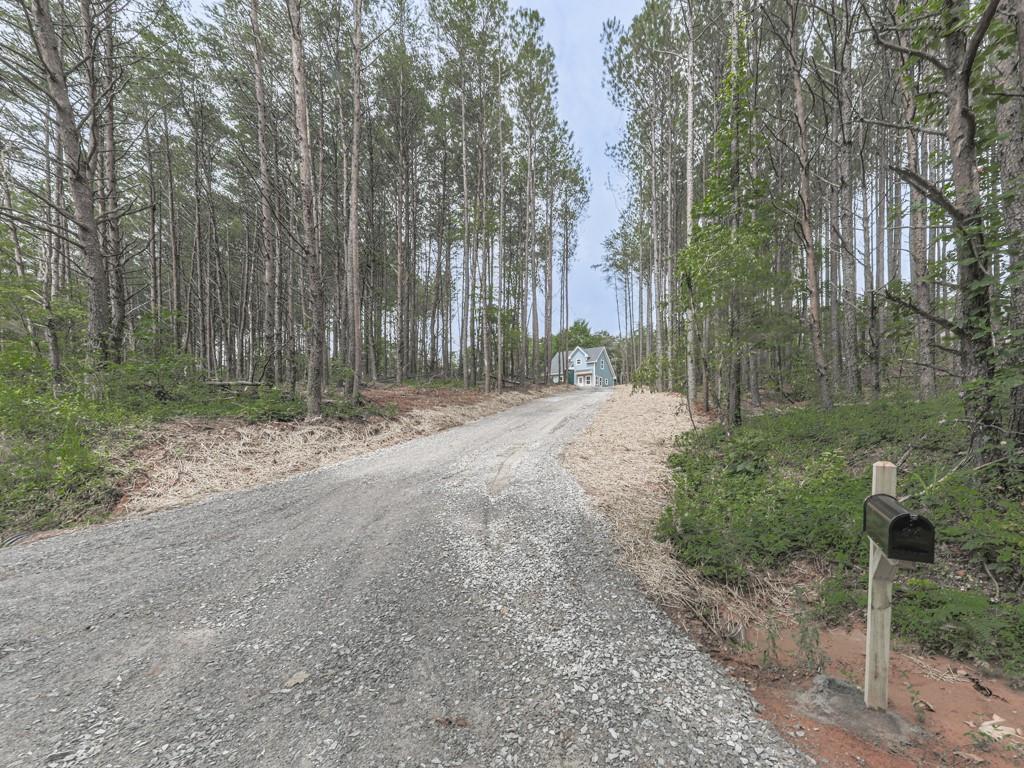 None 1.13 ACRE MOUNTN VIEWS - Residential