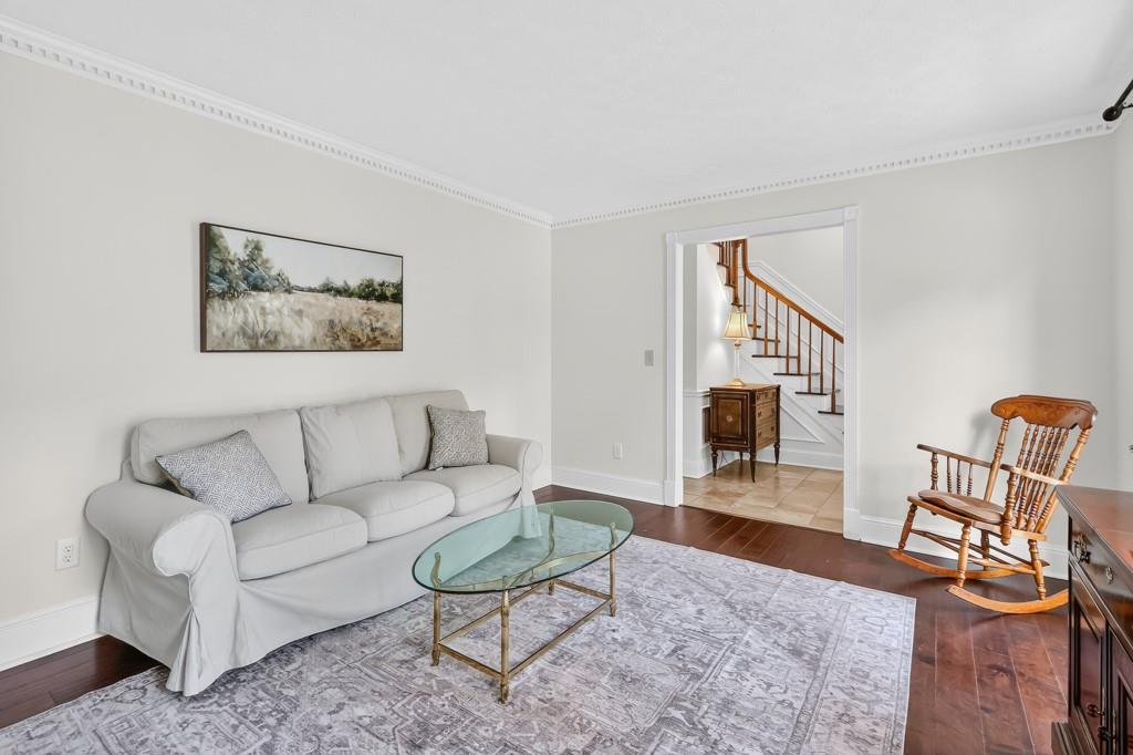 6146 Courtside Drive