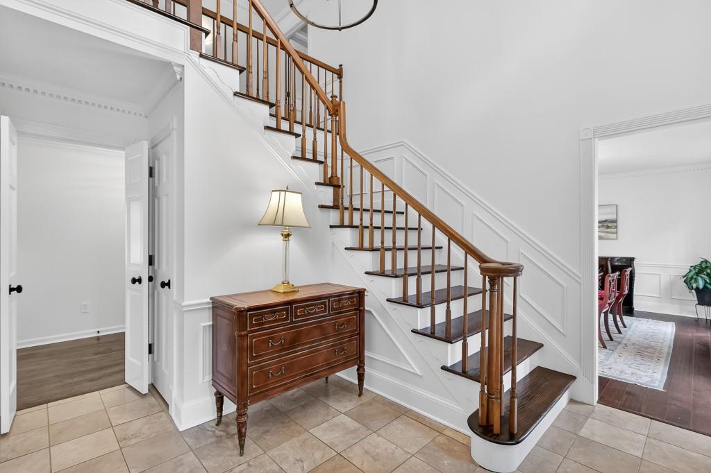 6146 Courtside Drive