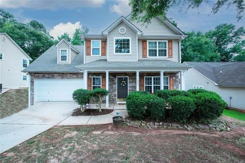 A home in Mcdonough