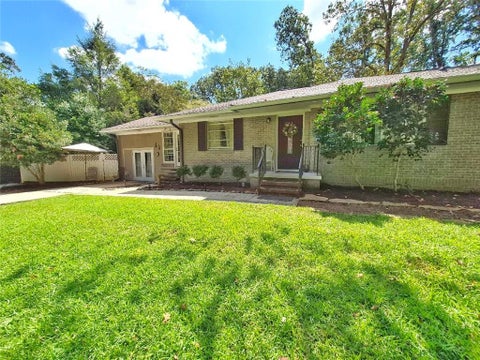 Homes For Sale - 453 Oakland Drive<br/> Gainesville, GA 30501