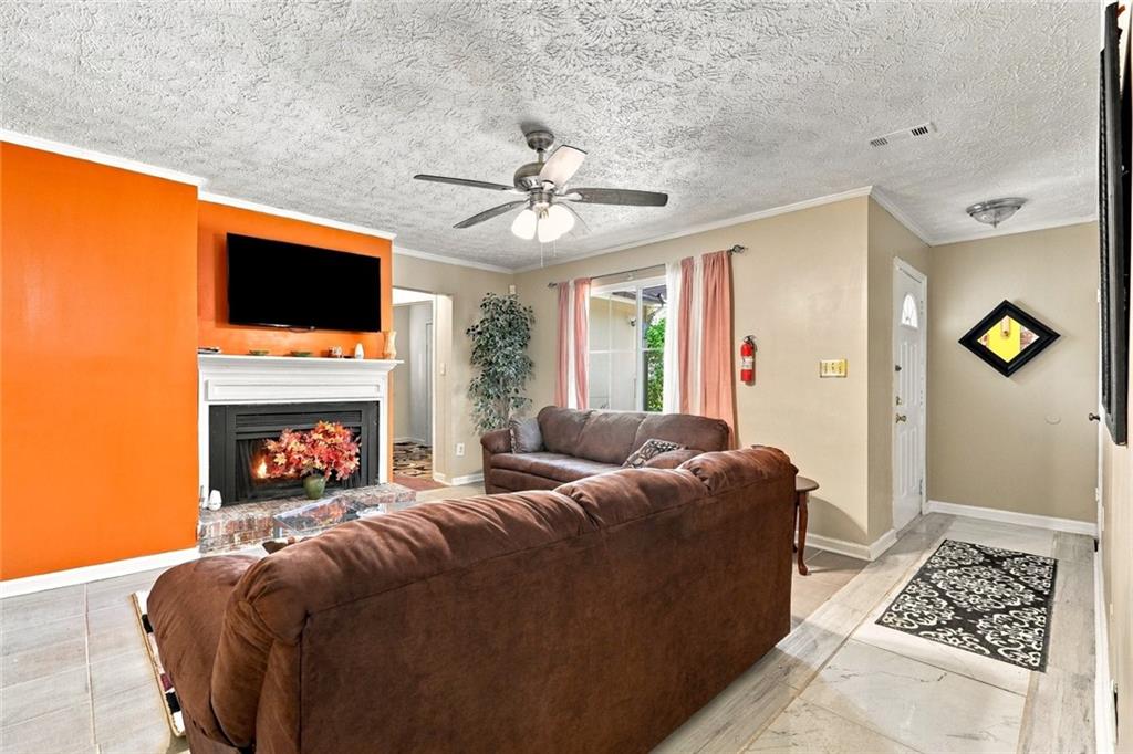 1150 Crystal Lake Road