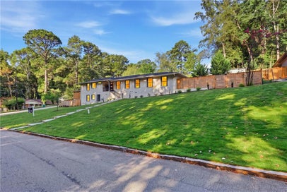 1447 Skyhaven Road Atlanta GA 30316