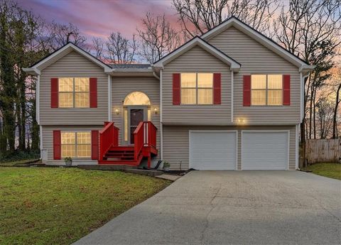 Homes For Sale - 2242 Rocksram Court<br/> Buford, GA 30519